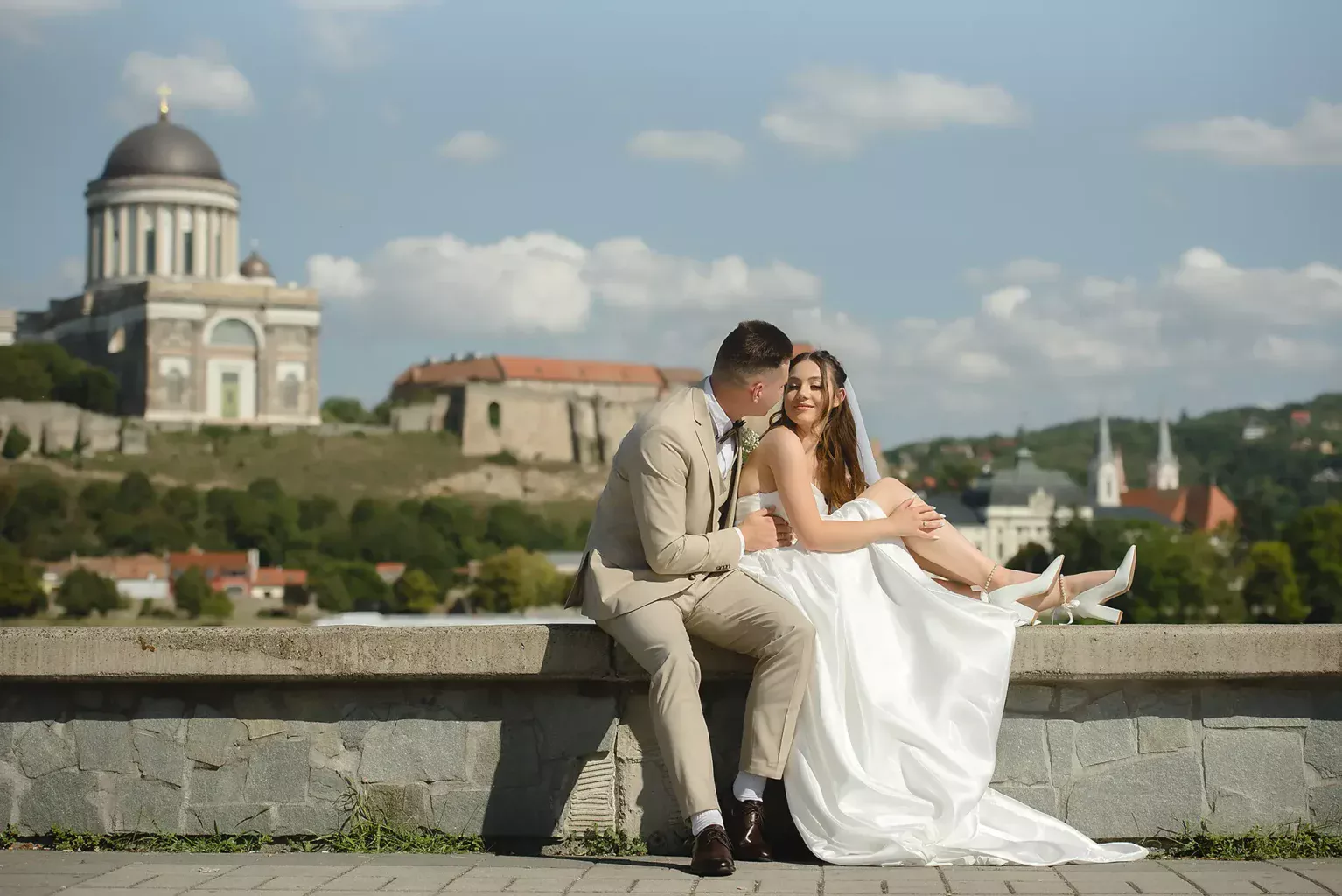 Fotós Budapest - Photographer Budapest - Esküvői fotózás - Wedding Photography Editorial - Documentary