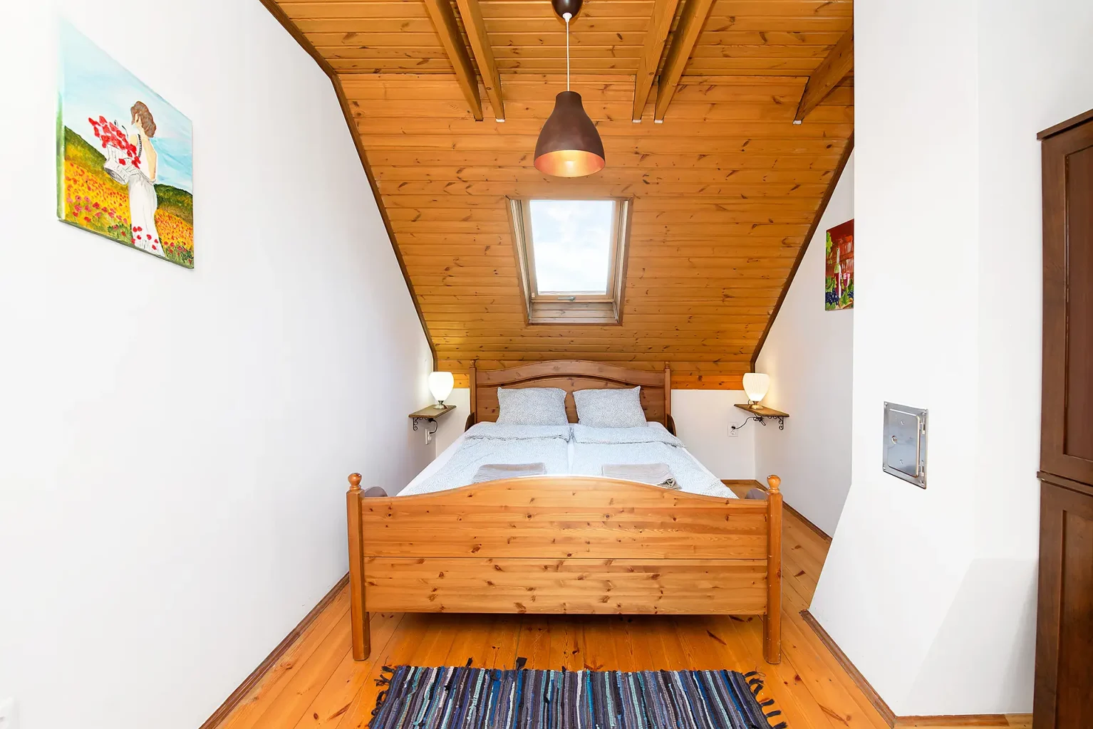 Real estate photography - Airbnb, apartment for rent - Etyek