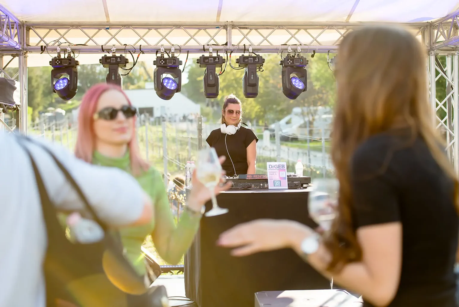 Rendezvényfotózás Etyek - buli party fotó - Etyeki Piknik
