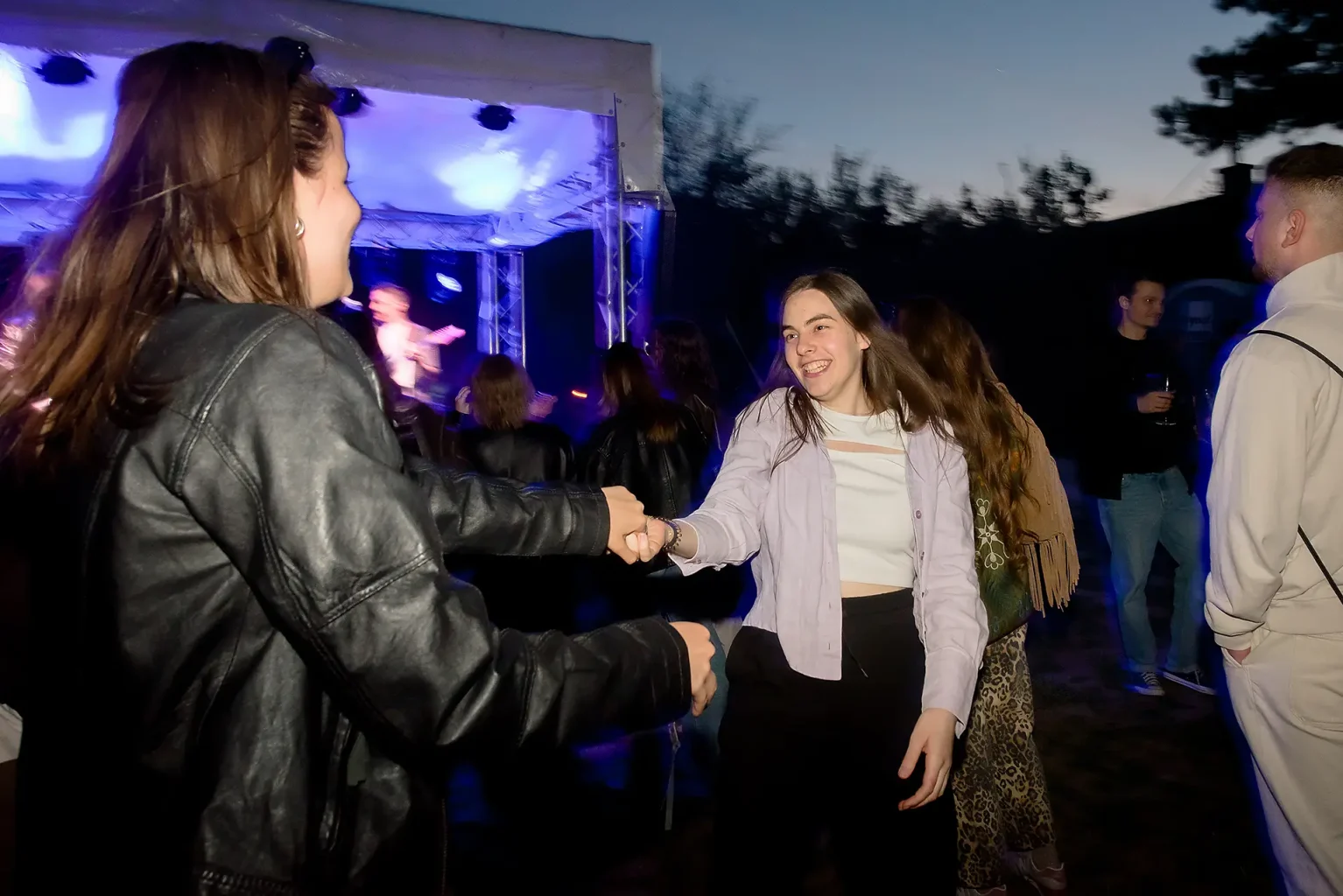 Rendezvény buli party fotó - Etyeki Piknik - Borászat